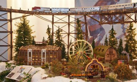 8 holiday train rides and toy train shows for travelers in this festive season