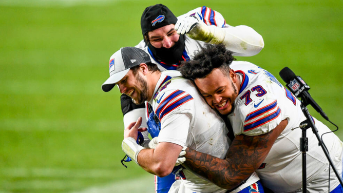 Bills O-Line Gifts Diamond ‘MVP’ Chain To Josh Allen For Christmas