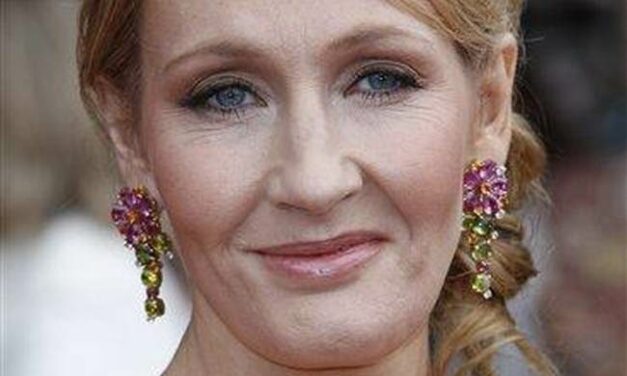 ‘Mary Was An Earthworm:’ J.K. Rowling Absolutely Roasts India Willoughby’s Take on Christian Doctrine