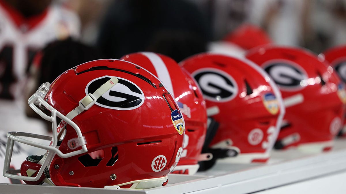 Georgia Bulldogs helmets