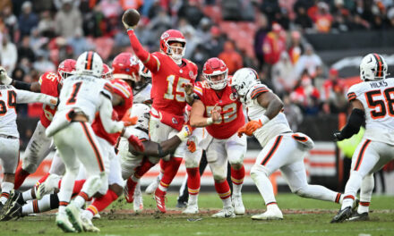 Patrick Mahomes Leaves Game After Awkward Hit During Questionable Fourth Down Attempt Against Browns