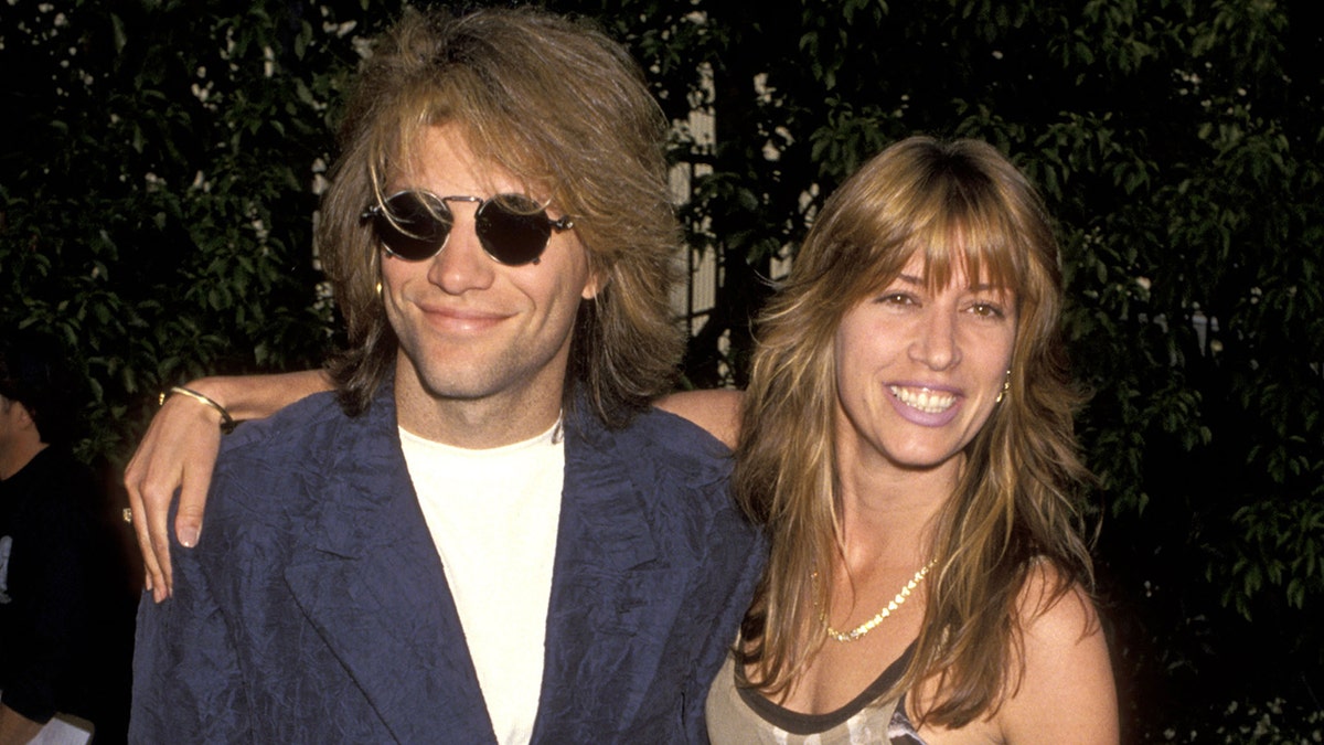 Jon Bon Jovi and Dorothea Hurley at the 3rd Annual MTV Movie Awards