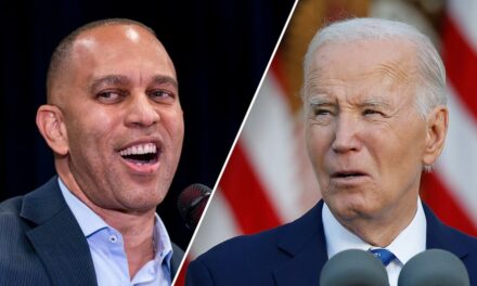 Jeffries wants Biden to dole out pardons for people aggressively prosecuted ‘for nonviolent offenses’