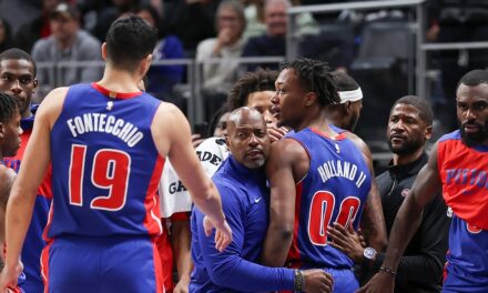 NBA players ejected after squaring up to fight