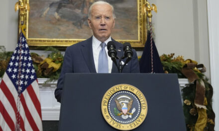 Biden Pledges US Support for Syria, Its Neighbors After Collapse of Assad Regime