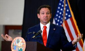 Trump Considering DeSantis as Pentagon Chief Alternative to Hegseth: Source