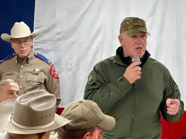 Tom Homan, tapped to be President-elect Donald Trump's border czar, addressed Operation Lone Star members at the Texas border on Nov. 26. (Darlene McCormick Sanchez/The Epoch Times)