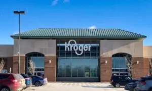 Kroger Agrees to $1.37 Billion Opioid Settlement With 30 States