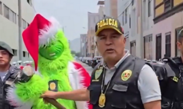 Watch: Grinch Makes Huge Drug Bust And Arrests Drug-Trafficking Gang