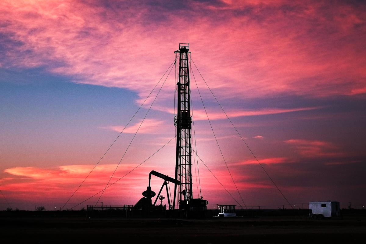 An oil drill in Midland, Texas, on Feb. 5, 2015. (Spencer Platt/Getty Images)