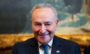 Chuck Schumer Congratulates Trump, Tells Democrats to Learn and Do Better