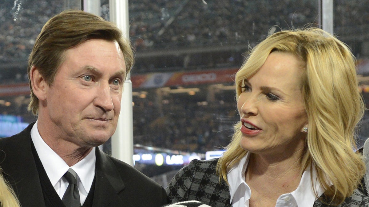 Wayne Gretzky and Janet Gretzky