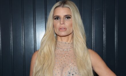 Jessica Simpson Has The Internet Talking About Her New Looks In Latest Instagram Post