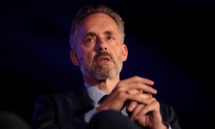 Dr. Jordan Peterson Officially Moved to the US, Left Woke Canada Behind