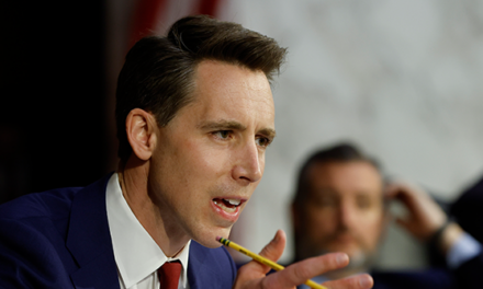 Exclusive—Sen. Josh Hawley: ‘Every Democrat’ in Senate ‘Will Vote Yes’ on CR Spending Bill