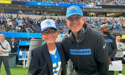 Judge Judy joins superfan Jim Harbaugh as Chargers honorary captain vs. Buccaneers