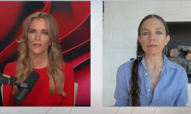 Based Actress Justine Bateman Celebrates End of ‘Mob Mentality’ of the Last Four Years: ‘Never Want to Go Through Anything Like That Again’ (VIDEO)