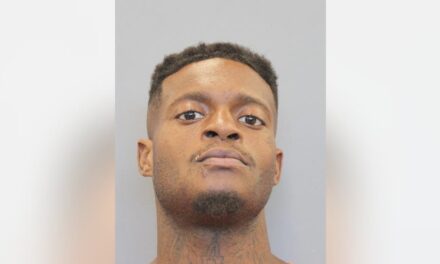 Houston man accused of killing mother and 2-year-old girl found sleeping in apartment with dead victims