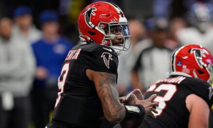 Michael Penix Jr picks up first career victory as starter as Falcons trounce Giants