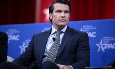 Ron DeSantis Eyed to Replace Hegseth as Defense Secretary in Major Cabinet Shake-Up: Report