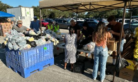 ‘Everyday people,’ hungry and hurting, receive free meals in Florida