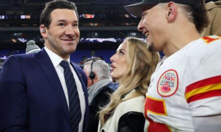 Tony Romo Was A Drooling Mess On Sunday, Brittany Mahomes Undresses For A Pregnancy Shoot & Woke Yellowstone?