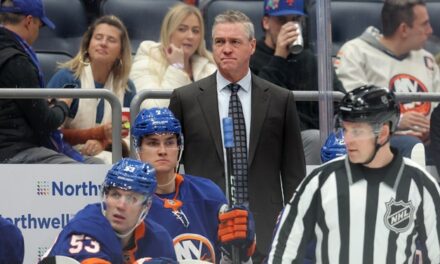 Islanders Head Coach Patrick Roy Smokes His Team But Backs His Goalie After Rough Loss To Blackhawks