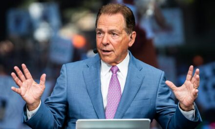 Nick Saban corrects Shane Gillis after comedian jokes coach oversaw cheating during storied Alabama tenure