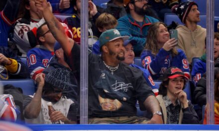 Bills Dion Dawkins Gets Front Row Seat To NHL Scrap and Loves Every Second Of It