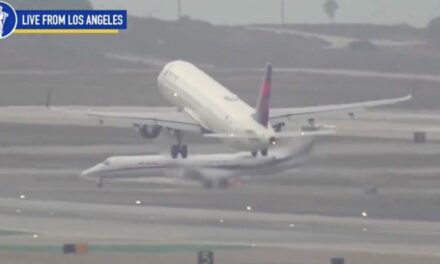 FAA Investigates Near-Collision at LAX: Delta Plane and Gonzaga Basketball Team’s Jet in Harrowing Close Call