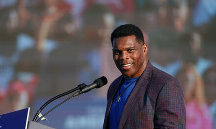 Trump Nominates Herschel Walker to Serve as Ambassador to Bahamas