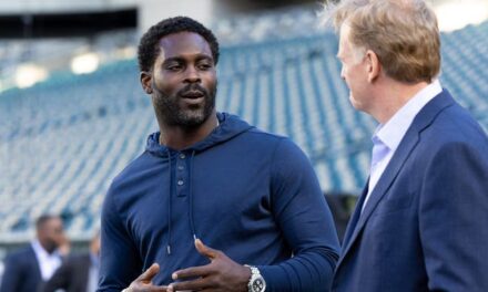 Michael Vick Interviews For College Football Head Coaching Job, Could Land Gig Despite Having No Experience