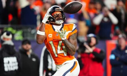 NFL Highs-Lows: Broncos On Rocky Mountain Plateau, Jackson Almost Jukes His Pants Off, Richardson Struggles