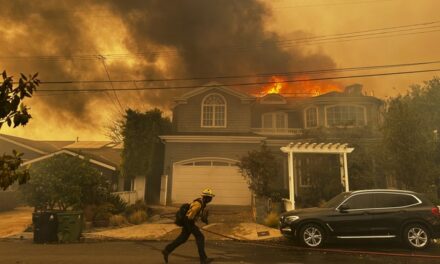 Mass Evacuations in California As Wind-Driven Wildfire Scorches Pacific Palisades