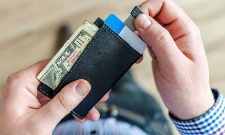 Can I outsmart thieves with a hidden AirTag in RFID wallet?