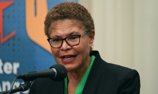 Los Angeles Mayor Karen Bass ‘not worried’ about supposed ‘animosity’ between Trump and California