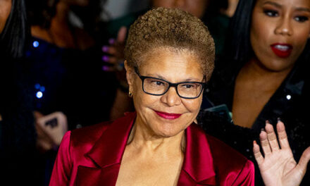 Actresses Blame Criticism of Mayor Karen Bass’s L.A. Fire Response on Sexism