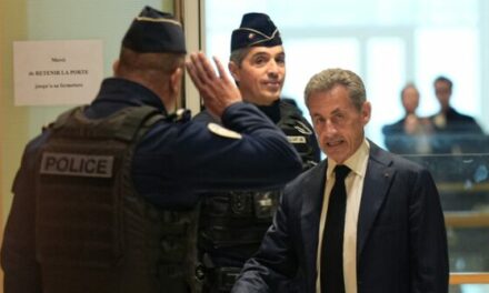 Former French President Sarkozy Stands Trial over Alleged Campaign Funding From Gadhafi