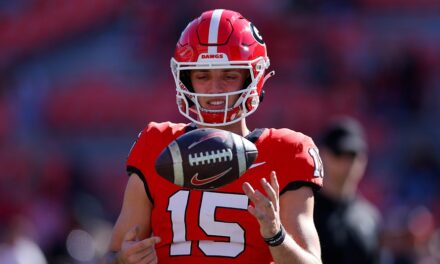 Georgia star Carson Beck expected to explore transfer portal: report