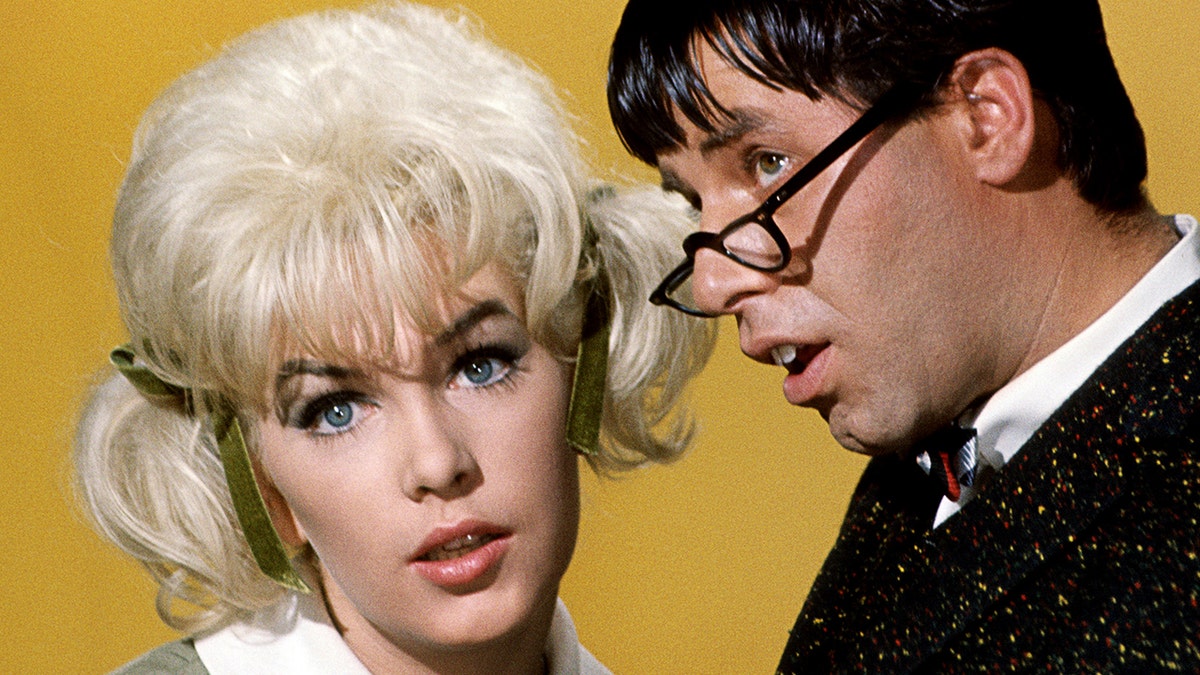 Stella Stevens and Jerry Lewis filming a scene from The Nutty Professor