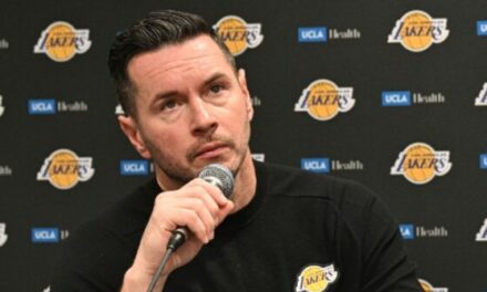 Lakers Coach JJ Redick Says His Family Evacuated From Fire: “Freaking Out”