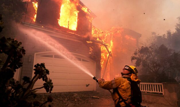 10 Dead, 10,000+ Structures Destroyed In LA WIldfires