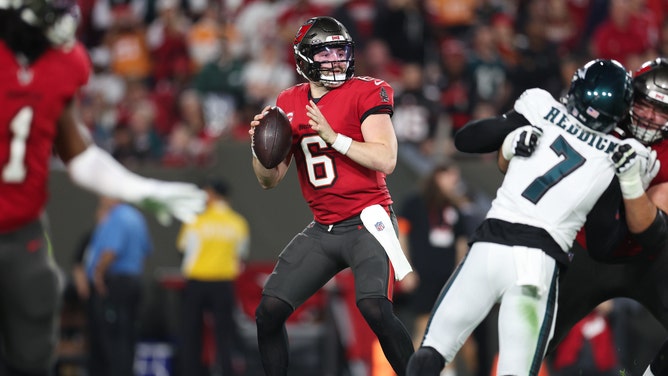 Baker Mayfield caught on hot mic discussing future plans. (Credit: Nathan Ray Seebeck-USA TODAY Sports)