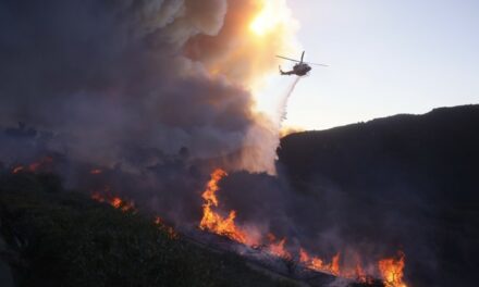 MUST-SEE: California Firefighters Do the Most ‘Merica’ Thing Ever in Midst of Devastating Fires