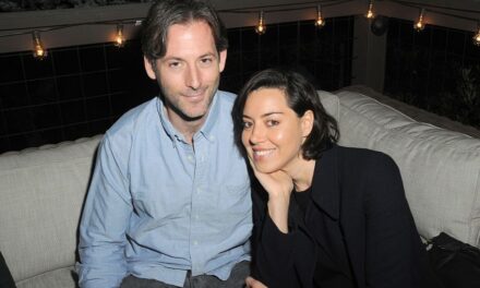 Actress Aubrey Plaza’s Husband Has Passed Away At 49