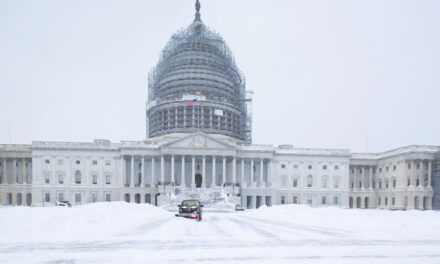 Biggest D.C. Snowstorm in Years Threatens to Derail 2024 Election Certification as Congress Flees Capital Despite Advisory to Stay