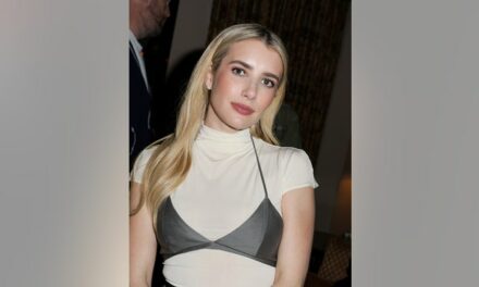 Hollywood Actress Emma Roberts Stuns After Pulling Rare MLB Card