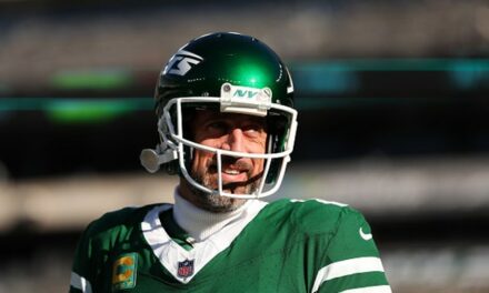 Jets QB Aaron Rodgers Answers Retirement Talk Heading Into Season Finale Against Dolphins