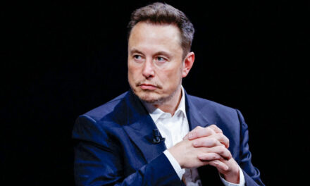 Musk Doubts Likelihood of $2 Trillion Federal Spending Cut, Optimistic About $1 Trillion