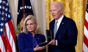 Biden Awards Presidential Citizens Medal to 20, Including Liz Cheney